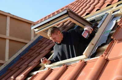 Pose de fenêtres de toit Velux à Bournois